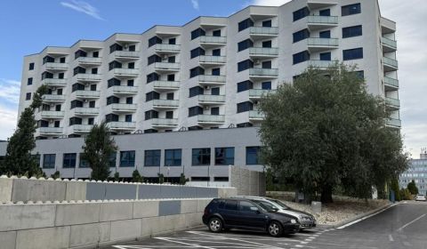Eladó 3 szobás lakás, 3 szobás lakás, Rybničná, Bratislava - Vajnory, 