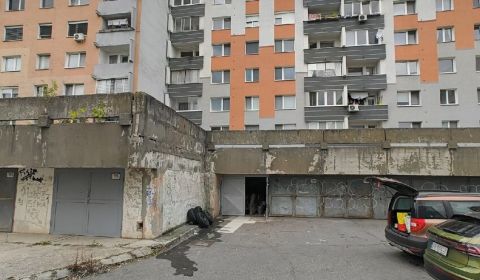 Eladó Garázsok, Garázsok, Dudvážska, Bratislava - Podunajské Biskupice