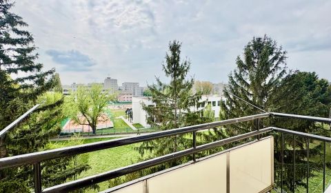 Eladó 3 szobás lakás, 3 szobás lakás, Ostredkova, Bratislava - Ružinov