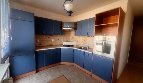 Eladó 3 szobás lakás, 3 szobás lakás, Poprad, Szlovákia