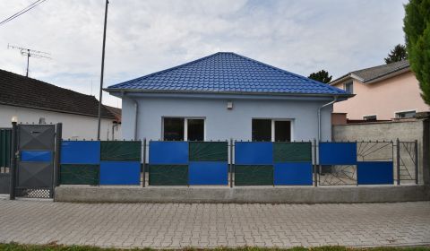 Kiadó Üzlethelység, Üzlethelység, Dlhoveská, Šaľa, Szlovákia