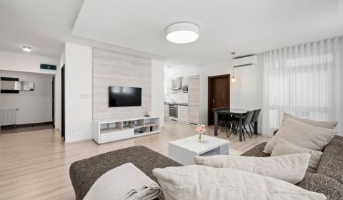 Eladó 2 szobás lakás, 2 szobás lakás, Agátová, Bratislava - Dúbravka, 