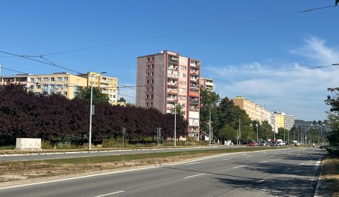 Eladó 3 szobás lakás, 3 szobás lakás, Tr. SNP, Košice - Západ, Szlovák