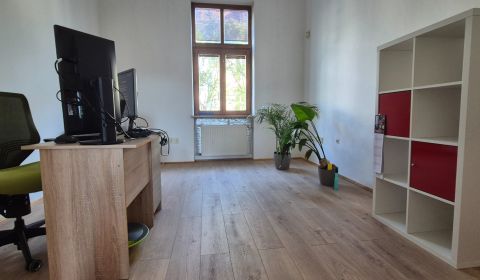 Kiadó Irodahelység, Irodahelység, Národná, Žilina, Szlovákia