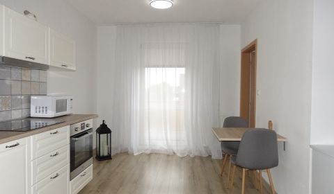 Kiadó 2 szobás lakás, 2 szobás lakás, Agátová, Senec, Szlovákia