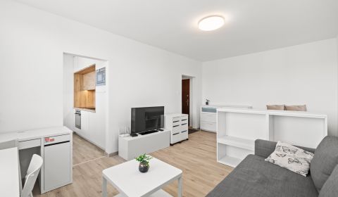 Eladó 1 szobás lakás, 1 szobás lakás, Hanulova, Bratislava - Dúbravka,