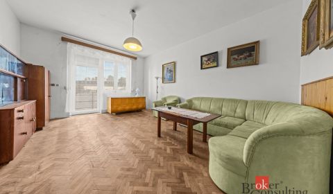 Eladó 3 szobás lakás, Bratislava - Ružinov, Szlovákia