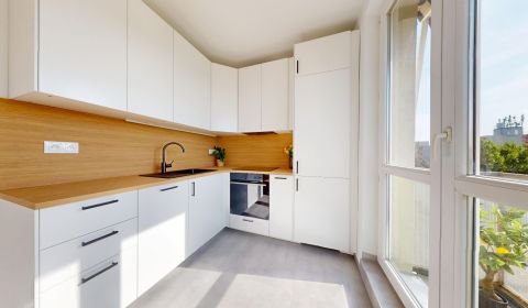 Eladó 3 szobás lakás, 3 szobás lakás, Šándorova, Bratislava - Ružinov,