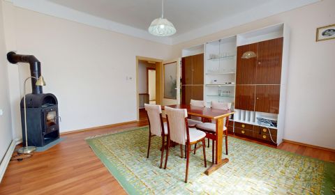 Eladó Családi ház, Családi ház, Komárno, Szlovákia