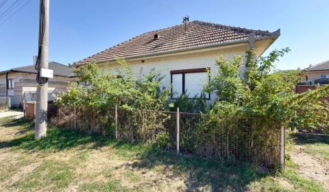 Eladó Családi ház, Családi ház, Nitra, Szlovákia