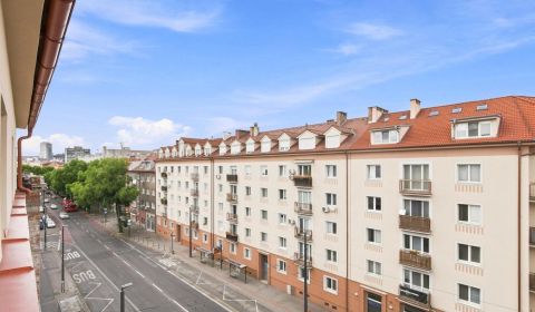 Eladó 3 szobás lakás, 3 szobás lakás, Záhradnícka, Bratislava - Ružino