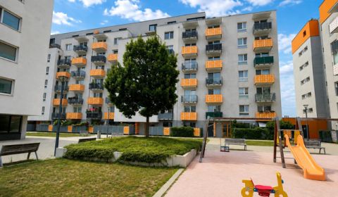 Eladó 2 szobás lakás, 2 szobás lakás, Pri Hrubej lúke, Bratislava - Dú