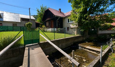 Eladó Családi ház, Családi ház, Kysucké Nové Mesto, Szlovákia