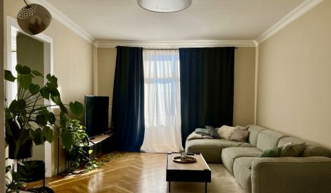 Kiadó 3 szobás lakás, 3 szobás lakás, Pražská, Bratislava - Staré Mest