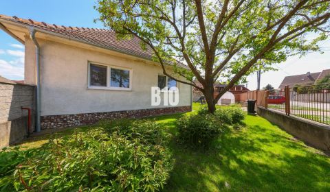 Eladó Családi ház, Családi ház, Senec, Szlovákia