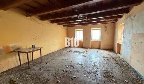 Eladó Családi ház, Családi ház, Turčianske Teplice, Szlovákia