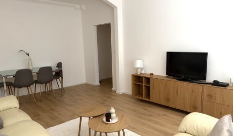 Kiadó 3 szobás lakás, 3 szobás lakás, Sklenárova, Bratislava - Ružinov