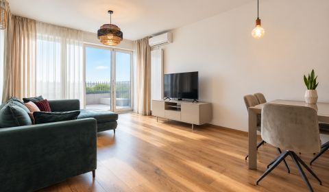 Kiadó 2 szobás lakás, 2 szobás lakás, Svätovavrinencká, Bratislava - N
