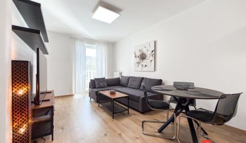 Kiadó 1 szobás lakás, Bratislava - Karlova Ves, Szlovákia