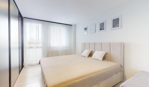 Eladó 3 szobás lakás, 3 szobás lakás, Mateja Bela, Trenčín, Szlovákia