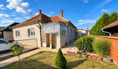 Eladó Családi ház, Családi ház, Jelšovce, Nitra, Szlovákia