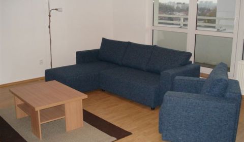 Eladó 3 szobás lakás, 3 szobás lakás, Koniarekova, Trnava, Szlovákia