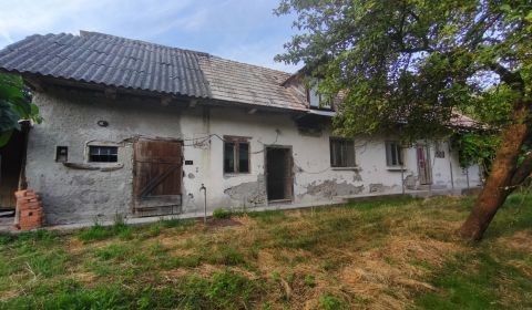 Eladó Családi ház, Családi ház, Veľký Krtíš, Szlovákia