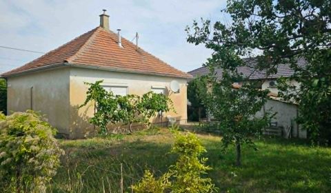 Eladó Családi ház, Családi ház, Dvorčanská, Nitra, Szlovákia