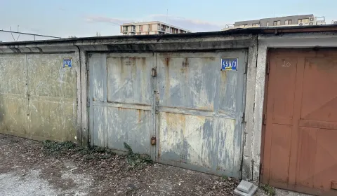 Eladó Garázsok, Bratislava - Nové Mesto, Bratislava, Szlovákia