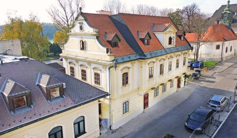 Vállalkozás történelmi lélekkel a Zuckermandel és a Vydrica között