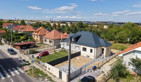 Eladó Családi ház, Családi ház, Trnavská, Nitra, Szlovákia
