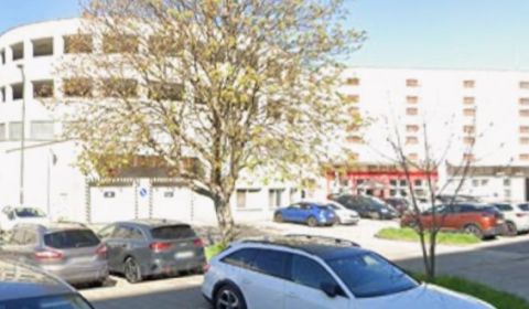 Eladó Garázsok, Garázsok, Pečnianska, Bratislava - Petržalka, Szlováki