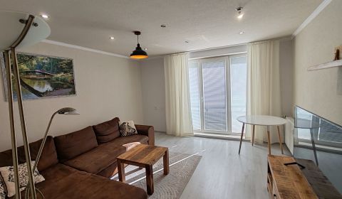 Eladó 3 szobás lakás, 3 szobás lakás, Sídlisko I, Vranov nad Topľou, S
