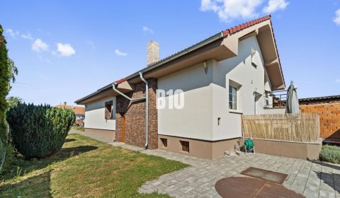 Eladó Családi ház, Családi ház, Nitra, Szlovákia