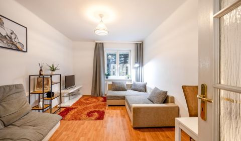 Eladó 2 szobás lakás, 2 szobás lakás, Kvetná, Bratislava II, Szlovákia