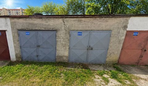 Eladó Garázsok, Garázsok, Gašparíkova, Bratislava - Ružinov, Szlovákia