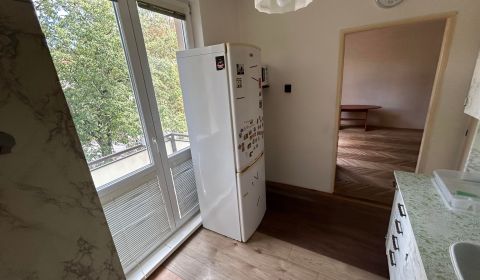 Eladó 3 szobás lakás, 3 szobás lakás, Legionárska, Trenčín, Szlovákia