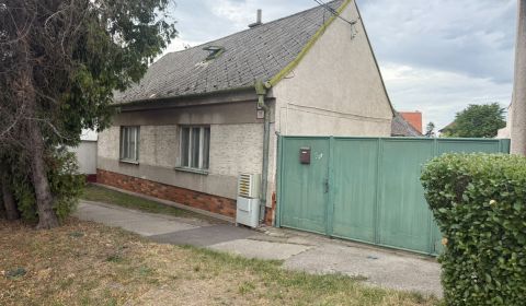 Eladó Családi ház, Családi ház, Duklianskych hrdinov, Malacky, Szlovák