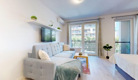 BA/PETRŽALKA-Kiadó 1 szobás apartman légkondicionálóval és erkéllyel