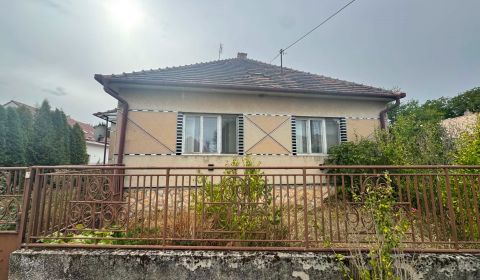 Eladó Családi ház, Családi ház, Bardoňovo, Nové Zámky, Szlovákia