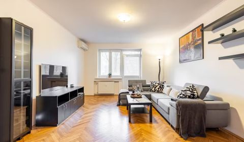 Kiadó 3 szobás lakás, 3 szobás lakás, Trenčianska, Bratislava - Ružino