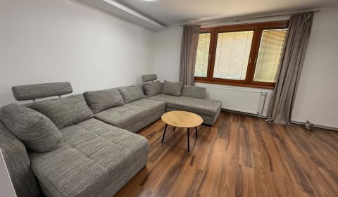 Eladó 3 szobás lakás, 3 szobás lakás, Dunajská Streda, Szlovákia