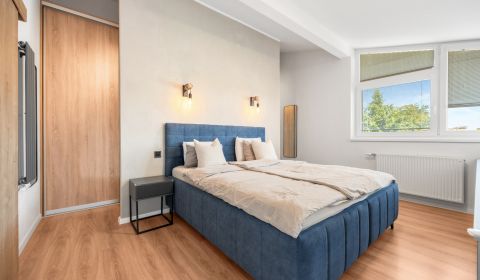 Eladó 3 szobás lakás, 3 szobás lakás, Záhradná, Senec, Szlovákia
