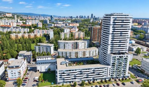 Eladó 4 szobás lakás, 4 szobás lakás, Ulica závodu Matador, Bratislava