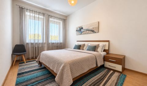 Kiadó 3 szobás lakás, 3 szobás lakás, Pribinove sady, Ilava, Szlovákia
