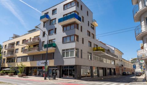 Kiadó 1 szobás lakás, 1 szobás lakás, Dunajská, Bratislava - Staré Mes