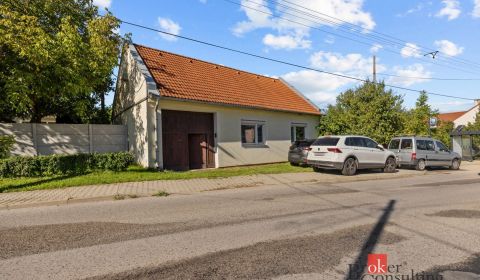 Eladó Családi ház, Pezinok, Szlovákia