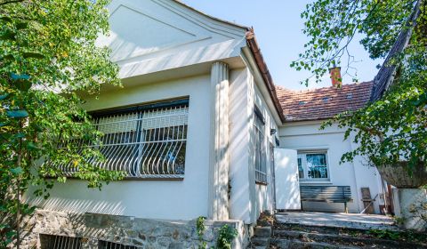 Eladó Családi ház, Családi ház, Chmeľová dolina, Nitra, Szlovákia