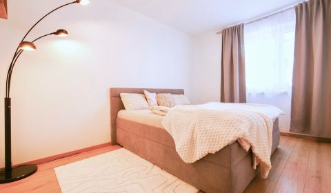 Eladó 2 szobás lakás, 2 szobás lakás, Kmeťova, Nitra, Szlovákia