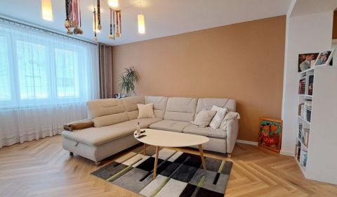 Kiadó 3 szobás lakás, 3 szobás lakás, Poprad, Szlovákia